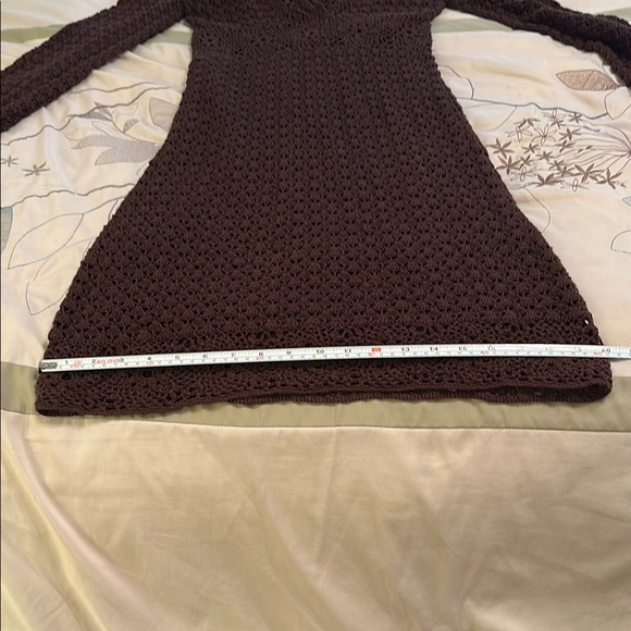 Michael Kors Elegant Brown Crochet Dress - Picture 13 of 15